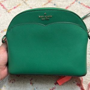 Cross body kate spade purse